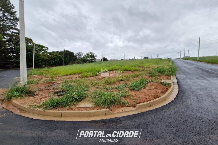 Terreno &agrave; venda - Terra Nostra