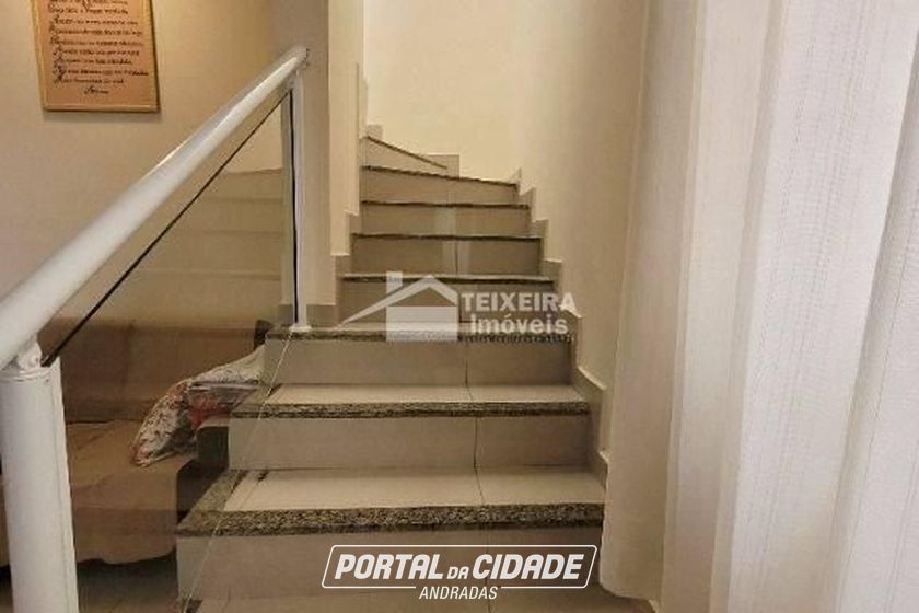 Sobrado &agrave; venda - 166m&sup2; - Jardim Rio Branco