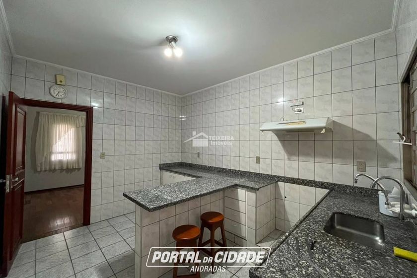 Casa para alugar - 130m&sup2; - Jardim Am&eacute;rica