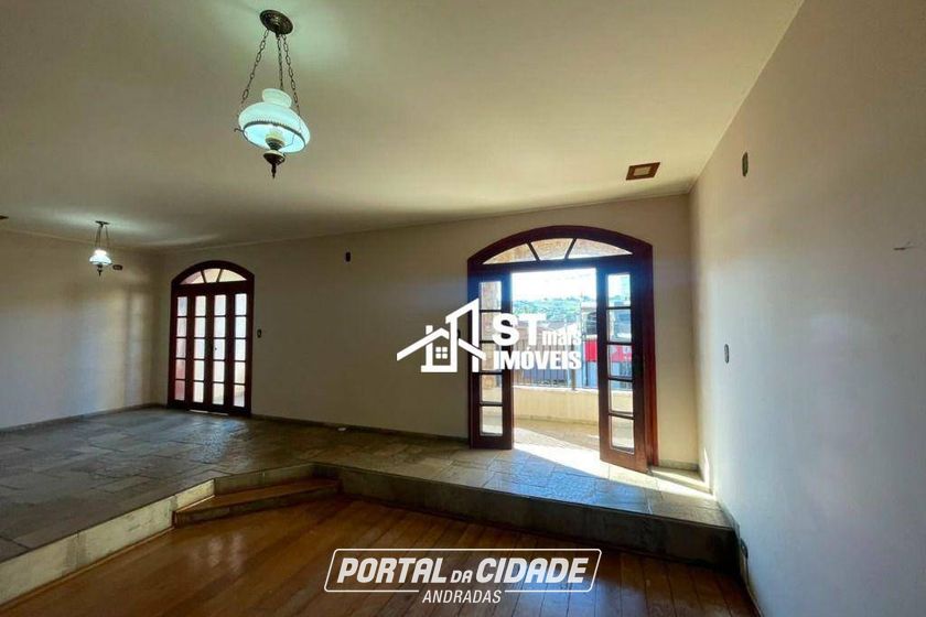 Casa para alugar - 173m&sup2; - Centro