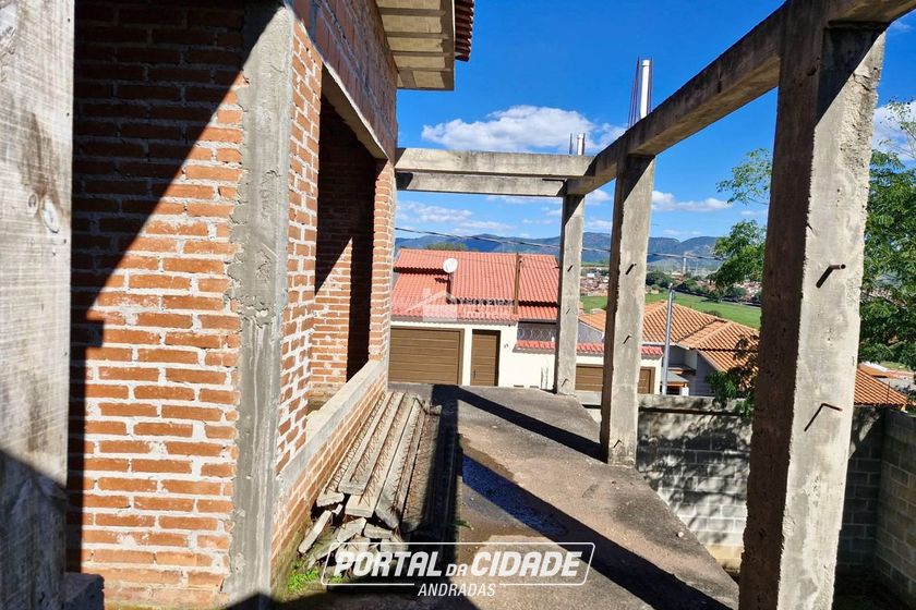 Casa &agrave; venda - 100m&sup2; - Jardim Brasil