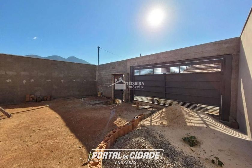 Casa &agrave; venda - 250m&sup2; - Jardim Lima