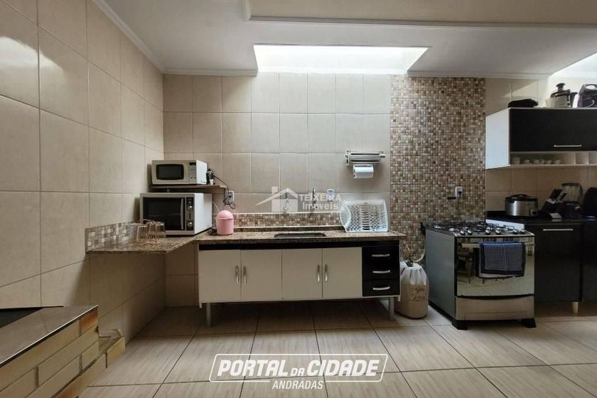 Casa &agrave; venda - 340m&sup2; - Centro