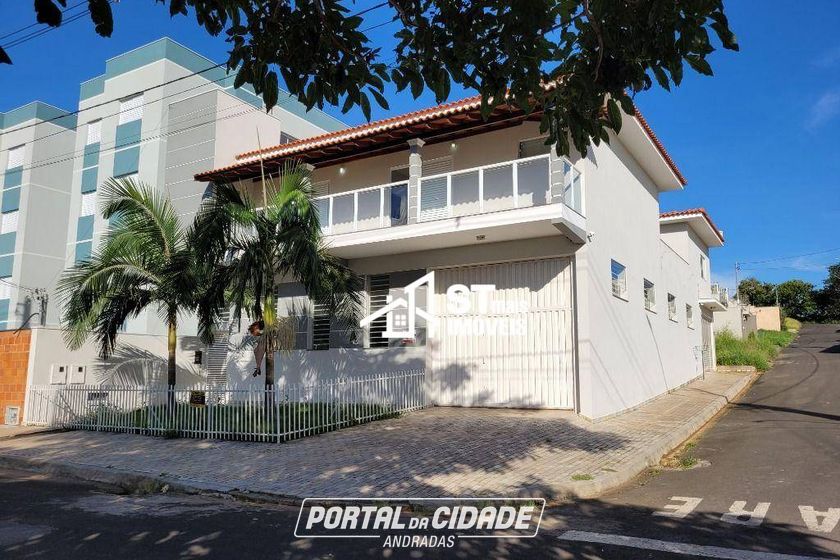 Sobrado &agrave; venda - 500m&sup2; - Jardim Mantiqueira 2