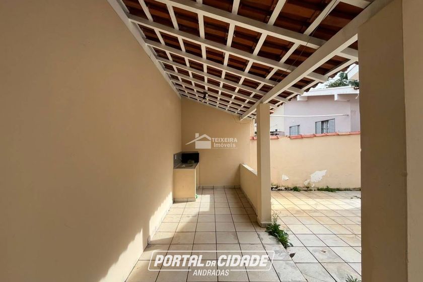 Casa para alugar - 140m&sup2; - Centro