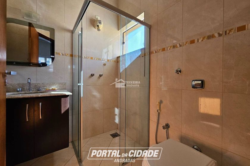 Casa &agrave; venda - 300m&sup2; - Jardim Bela Vista