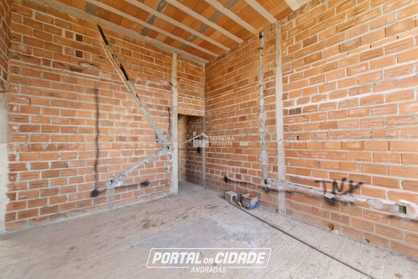 Casa &agrave; venda - 65m&sup2; - Jardim Village