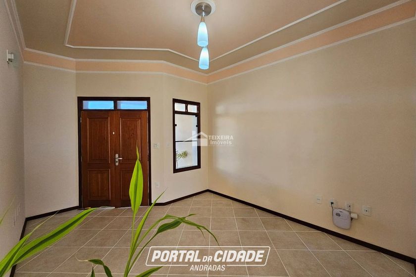 Casa &agrave; venda - 300m&sup2; - Jardim Bela Vista