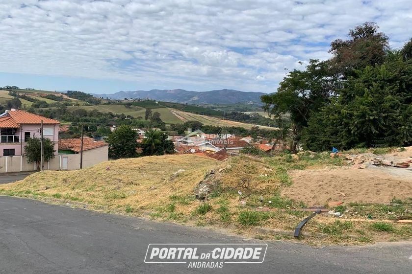 Terreno &agrave; venda - 180m&sup2; - Colina da S&oacute;vis
