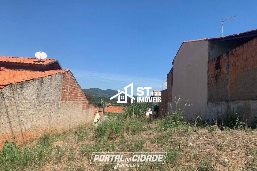 Terreno &agrave; venda - 160m&sup2; - Jardim Santa L&uacute;cia