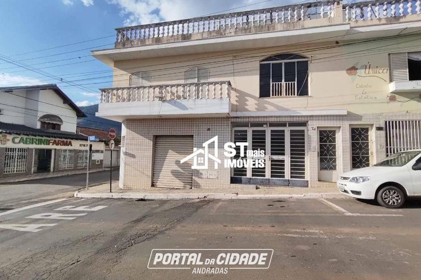 Sobrado &agrave; venda - 235m&sup2; - Centro