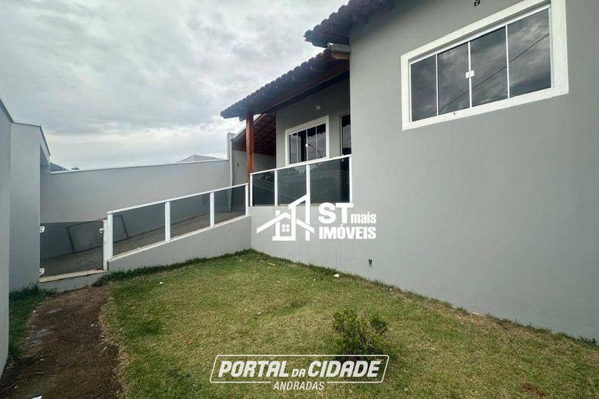 Casa &agrave; venda - 100m&sup2; - Santo Antonio de Lisboa