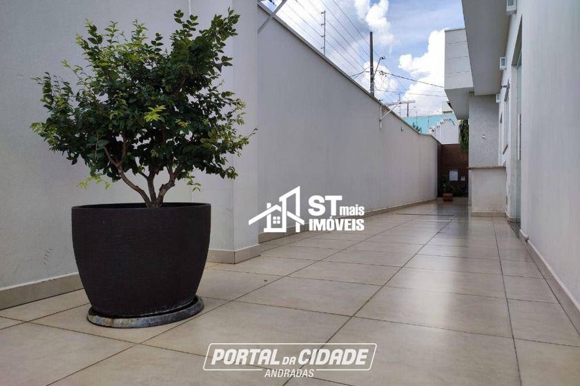 Casa &agrave; venda - 325m&sup2; - Jardim It&aacute;lia