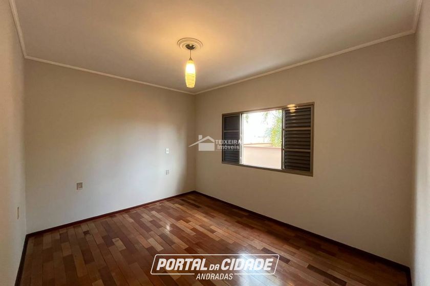 Casa para alugar - 130m&sup2; - Jardim Am&eacute;rica