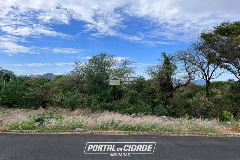 Terreno &agrave; venda - 225m&sup2; - Recanto da Serra