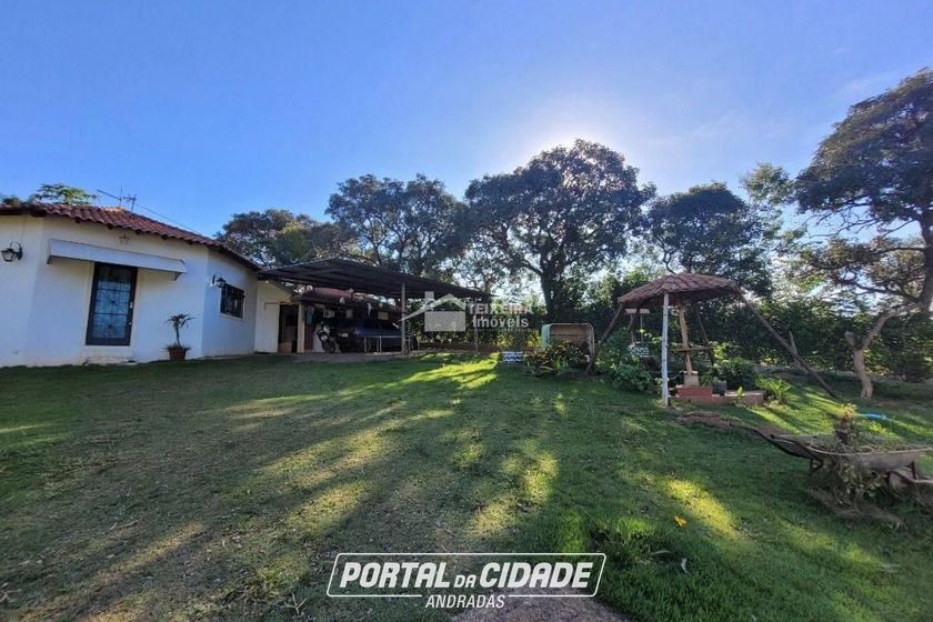 Ch&aacute;cara &agrave; venda - 50m&sup2; - Centro