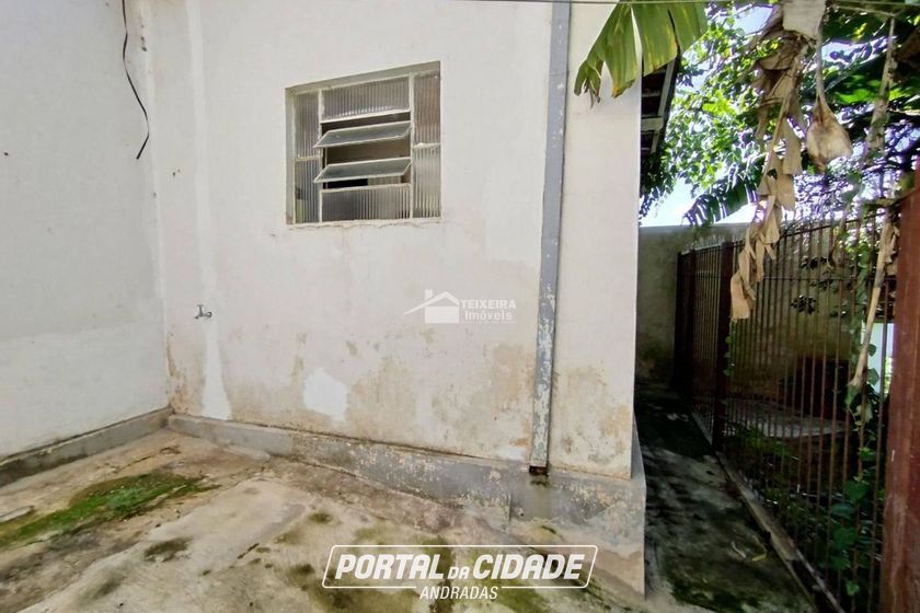 Casa &agrave; venda - 65m&sup2; - Centro