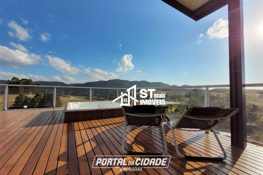 Casa &agrave; venda - 300m&sup2; - Andradas
