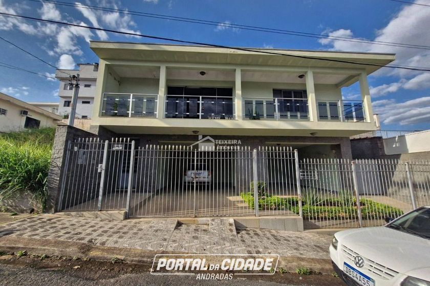 Casa &agrave; venda - 224m&sup2; - Jardim Mantiqueira