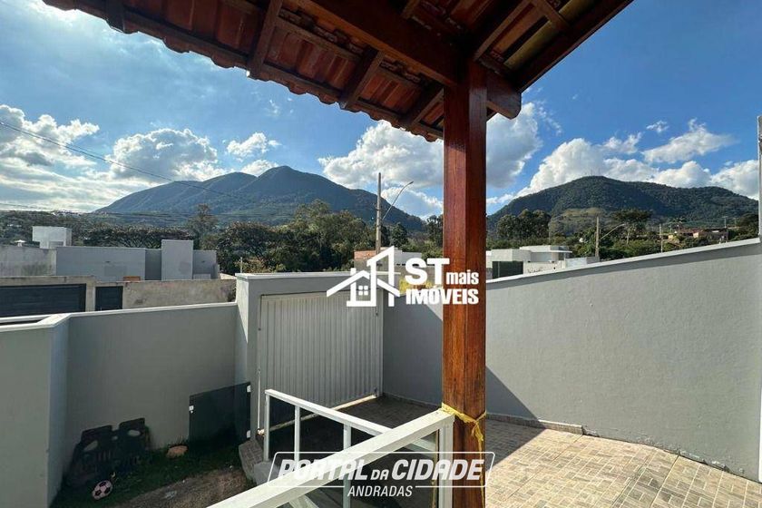 Casa &agrave; venda - 100m&sup2; - Santo Antonio de Lisboa