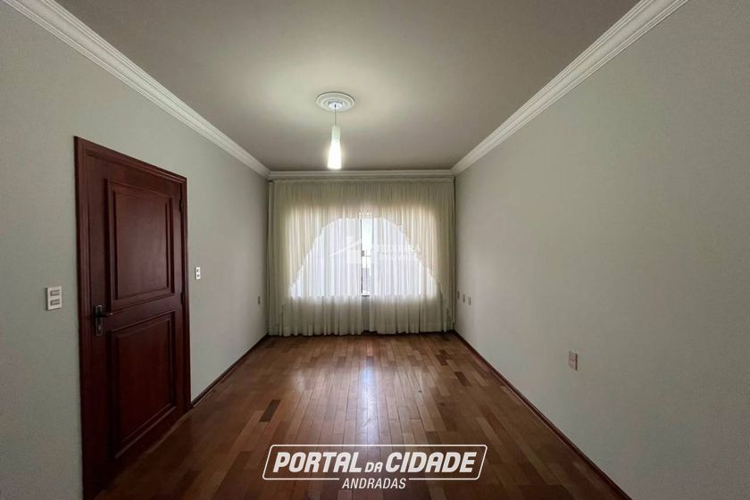Casa para alugar - 130m&sup2; - Jardim Am&eacute;rica