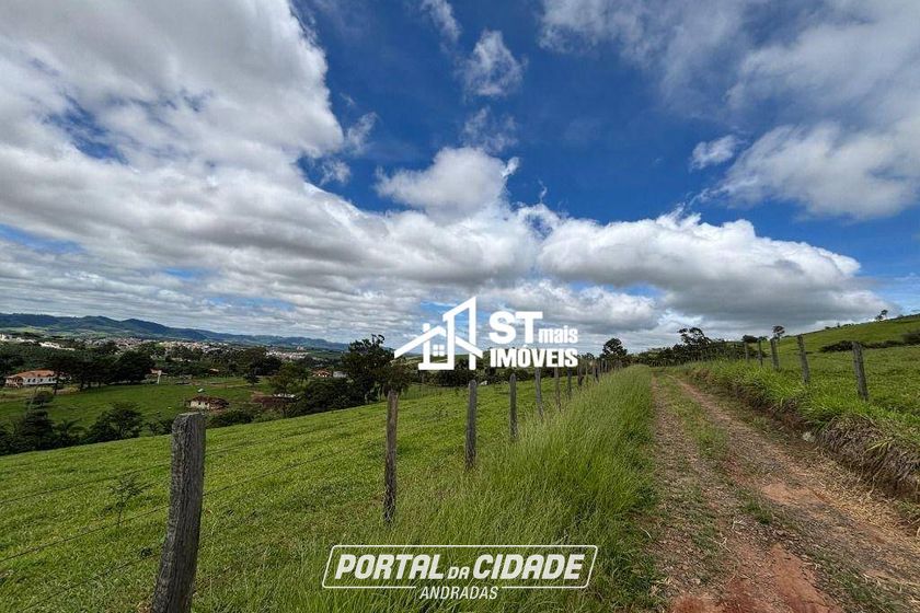 Terreno &agrave; venda - 55000m&sup2; - Pinheirinhos