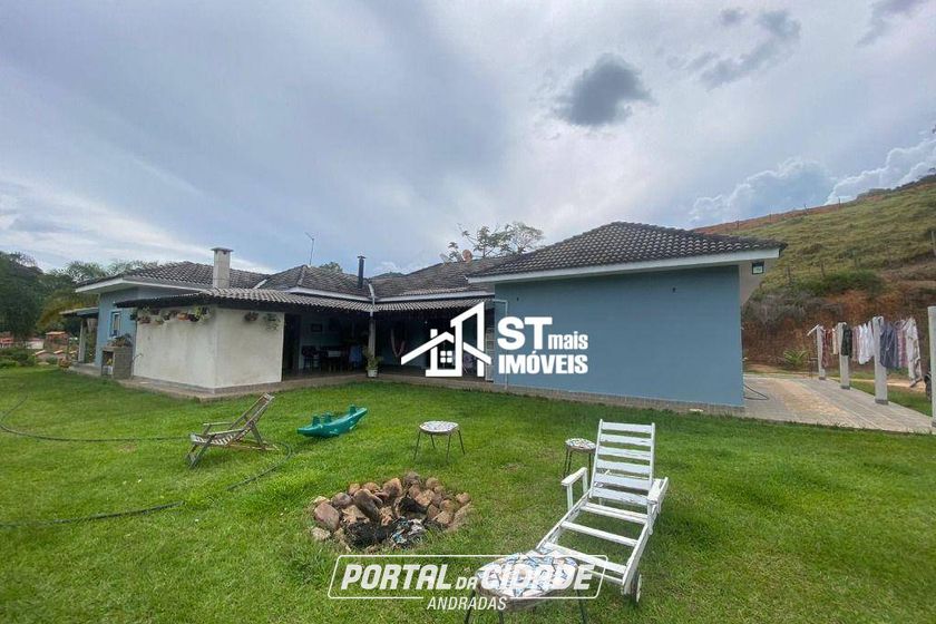 Ch&aacute;cara &agrave; venda - 11500m&sup2; - Zona Rural