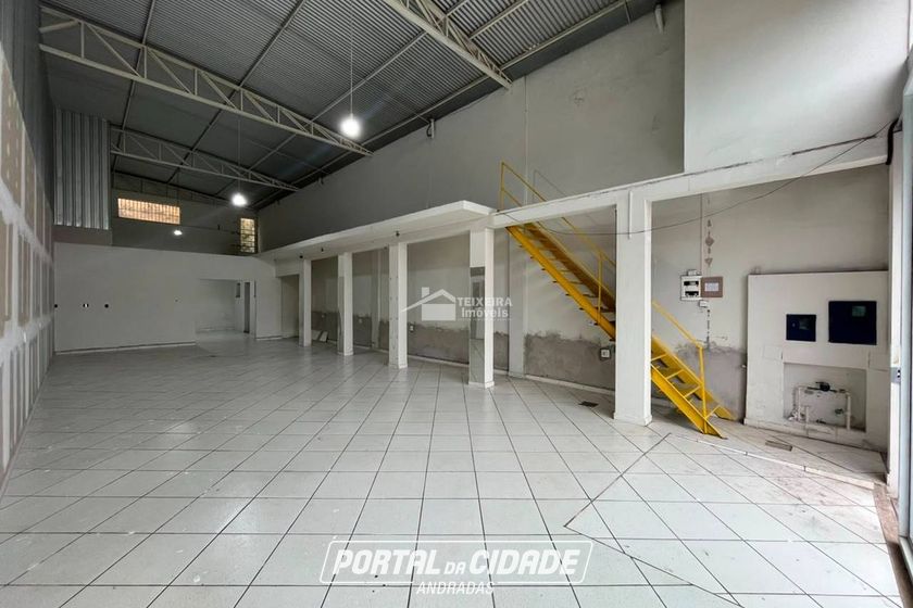 Sala Comercial para alugar - 120m&sup2; - Vila Betela