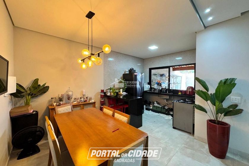 Casa &agrave; venda - 100m&sup2; - Jardim Heloisa