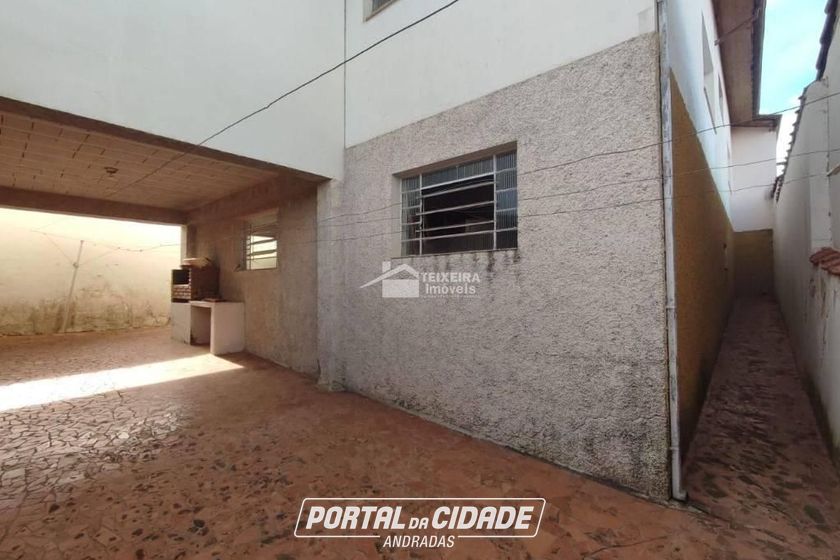 Casa &agrave; venda - 238m&sup2; - Centro