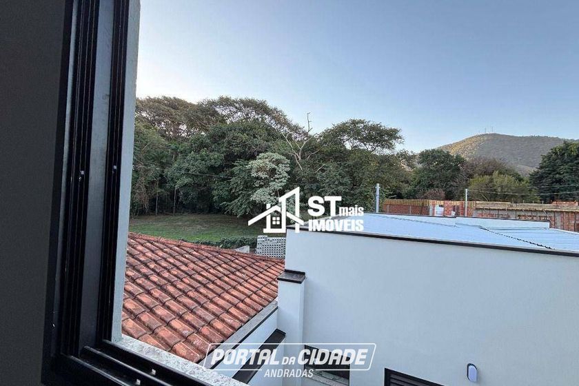 Sobrado &agrave; venda - 91m&sup2; - Jardim do Lago