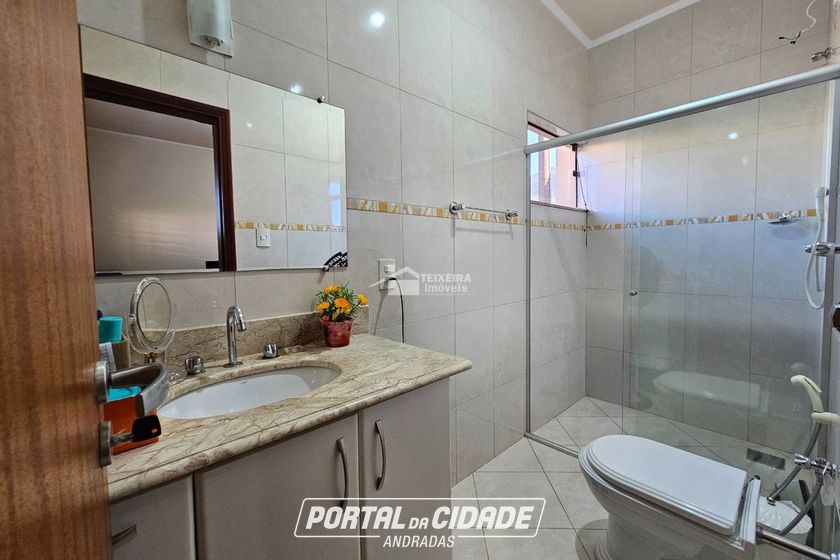 Casa &agrave; venda - 300m&sup2; - Jardim Bela Vista