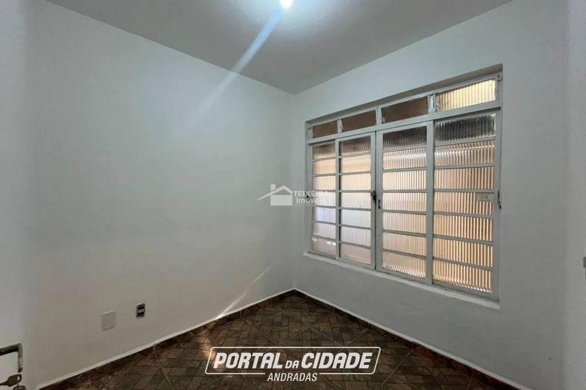 Casa para alugar - 203m&sup2; - Centro
