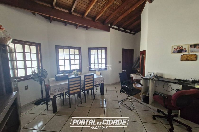 Casa &agrave; venda - 226m&sup2; - Jardim It&aacute;lia