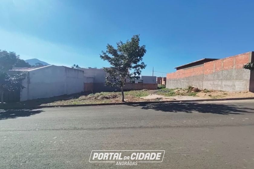 Terreno &agrave; venda - 455m&sup2; - Parque S&atilde;o Cristov&atilde;o