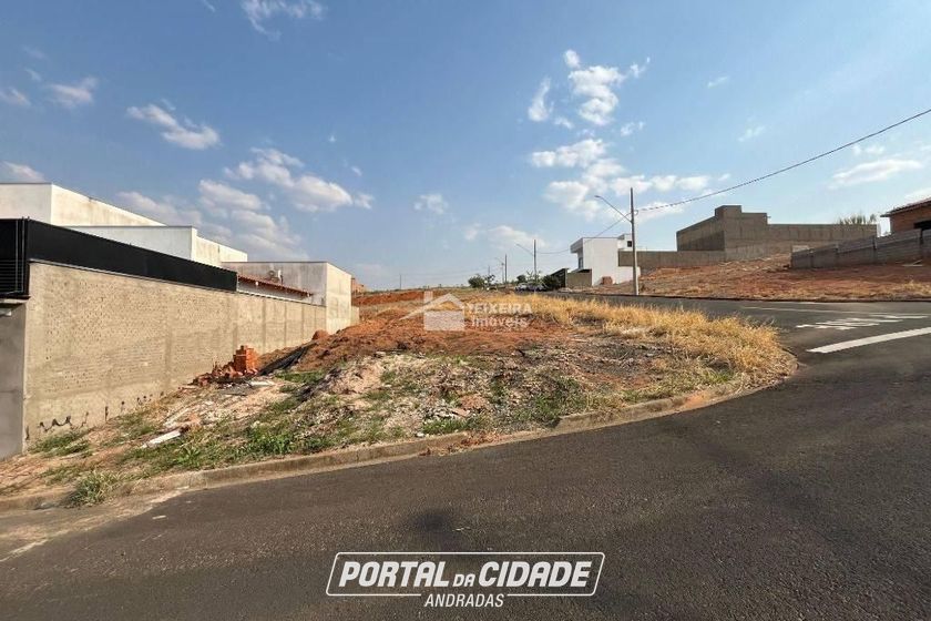 Terreno &agrave; venda - 298m&sup2; - Veredas da Serra
