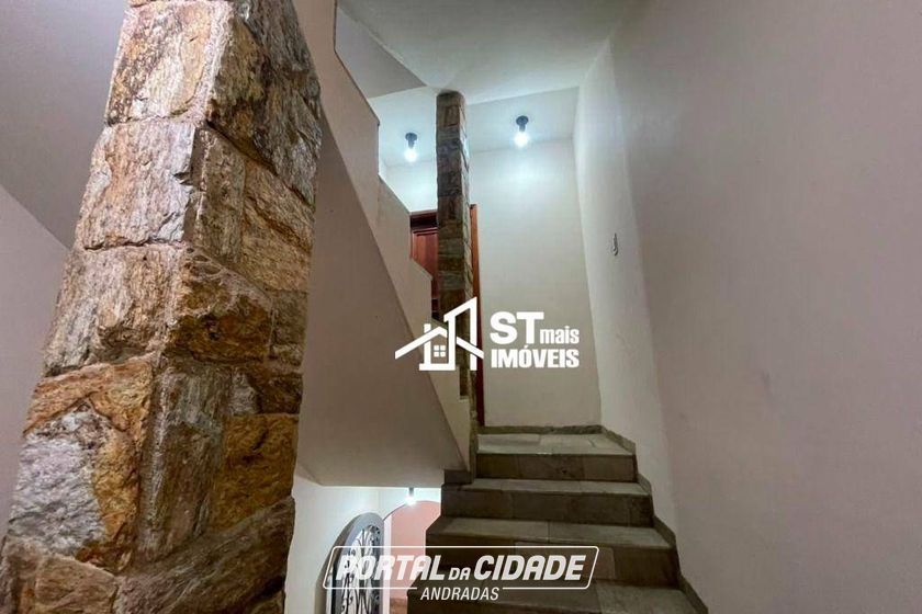 Casa para alugar - 173m&sup2; - Centro
