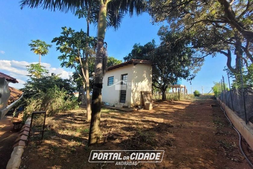 Ch&aacute;cara &agrave; venda - 50m&sup2; - Centro