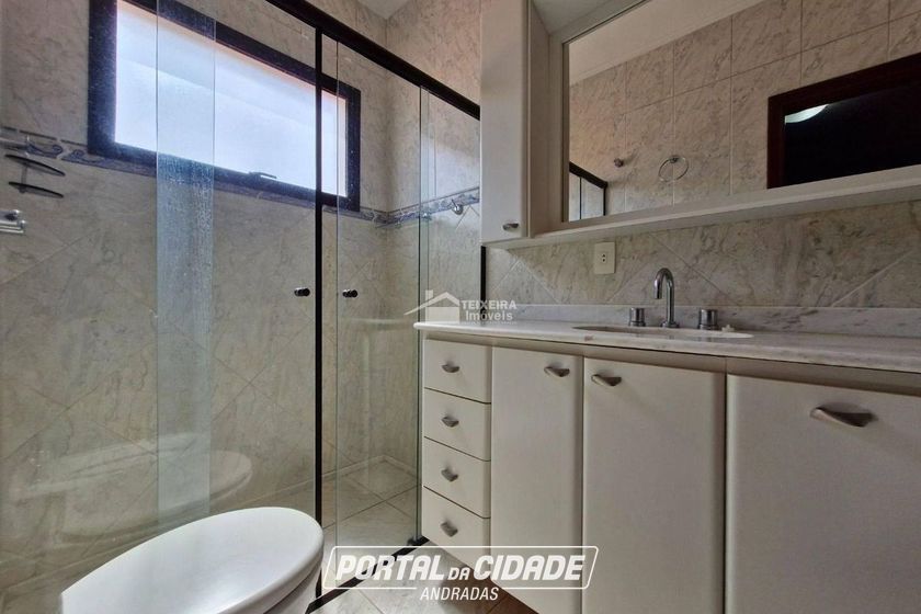 Casa &agrave; venda - 377m&sup2; - Vila Mosconi