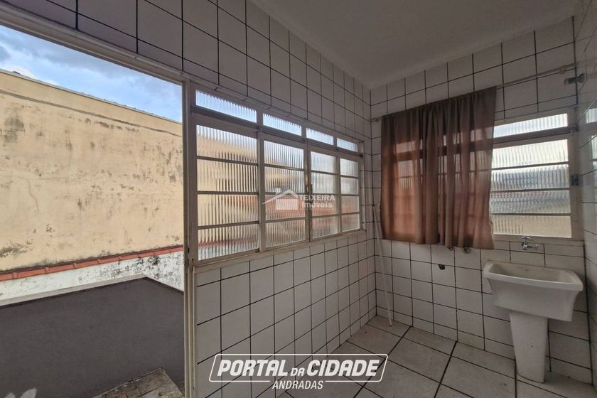 Casa para alugar - 140m&sup2; - Vila Tiradentes