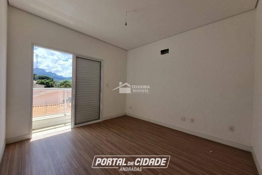 Apartamento &agrave; venda - 268m&sup2; - Centro