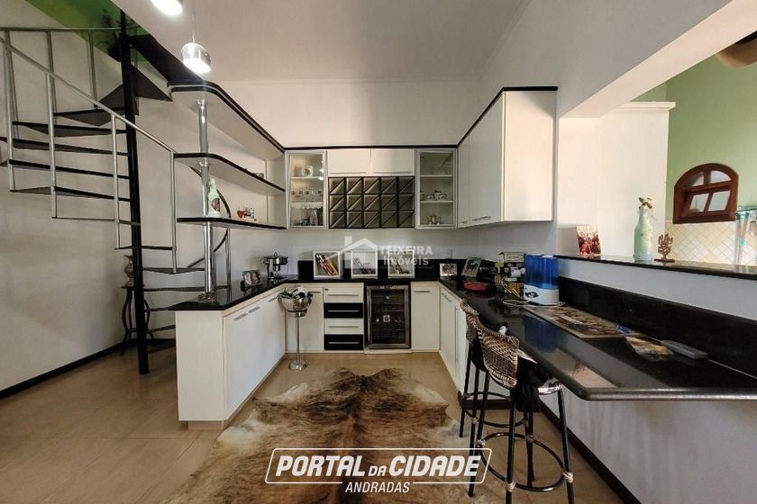 Casa &agrave; venda - 341m&sup2; - Jardim Ip&ecirc;