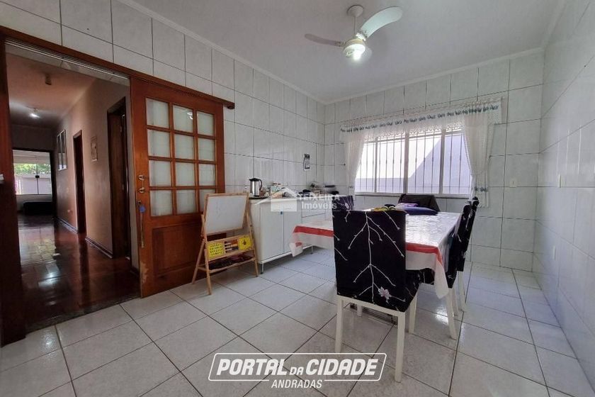 Casa &agrave; venda - 265m&sup2; - Portal do Sol