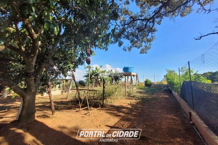 Ch&aacute;cara &agrave; venda - 50m&sup2; - Centro