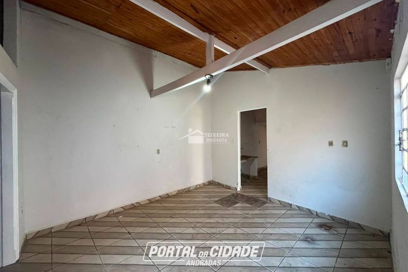 Casa para alugar - 203m&sup2; - Centro