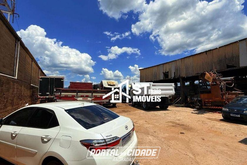 Terreno &agrave; venda - 600m&sup2; - Andradas