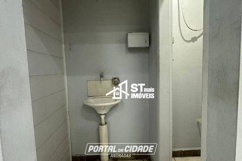 Sal&atilde;o Comercial para alugar - 150m&sup2; - Andradas