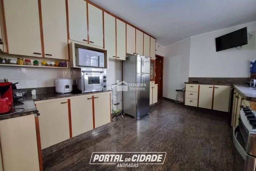 Casa &agrave; venda - 427m&sup2; - Centro