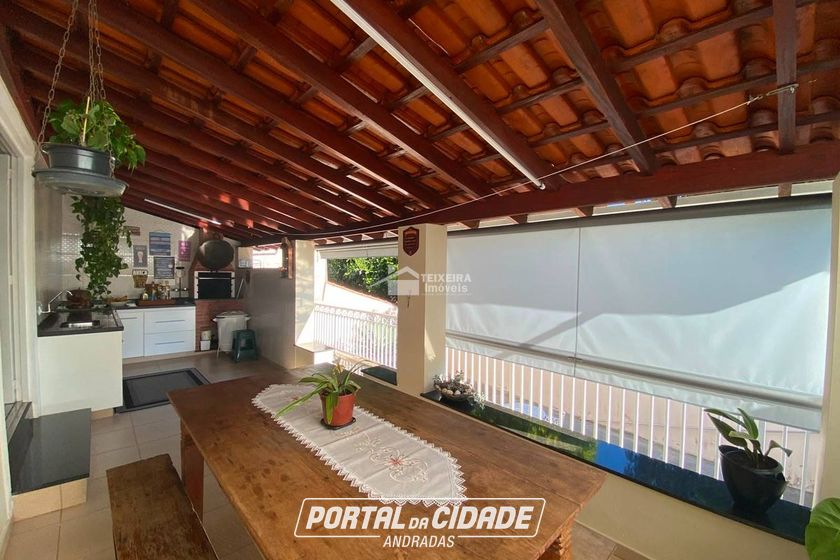 Casa &agrave; venda - 192m&sup2; - Jardim Panorama