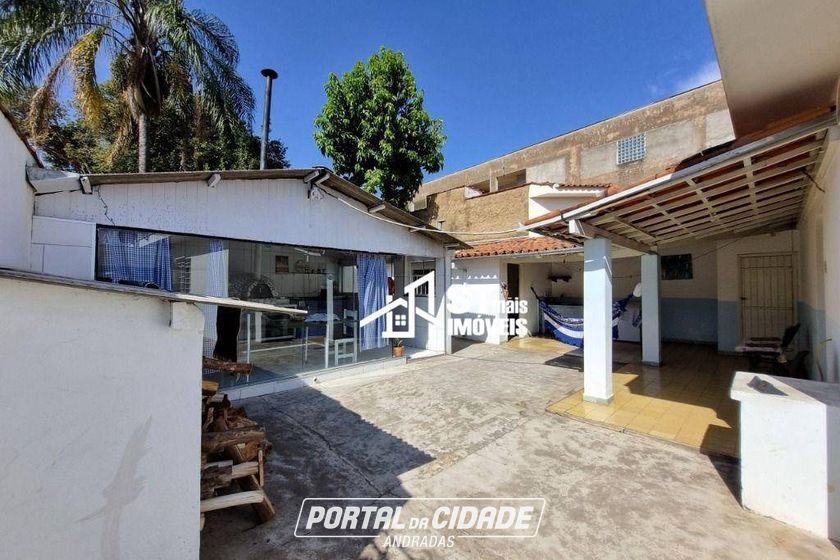 Casa &agrave; venda - 165m&sup2; - Centro